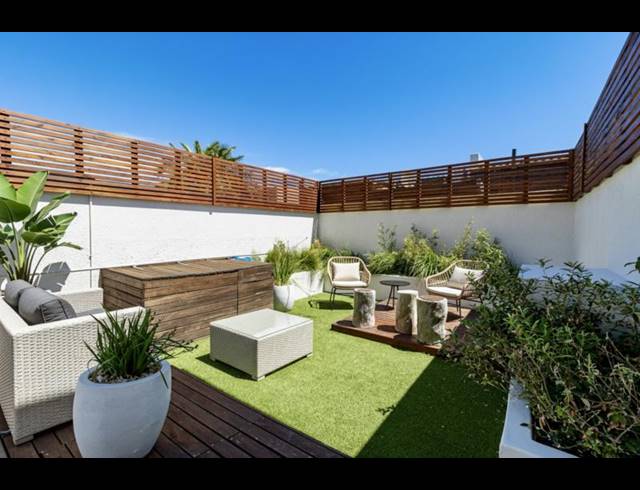 3 BEDROOM HOUSE FOR SALE IN CAMPS BAY